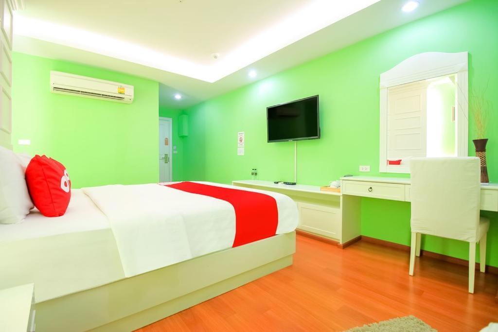 Sabai Dee Minitel Hotel Bangkok Exterior photo
